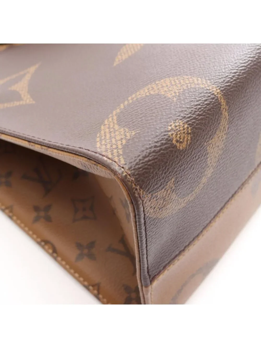 Louis Vuitton Tote Bag On The Go MM Monogram Giant Reverse Canvas Leather